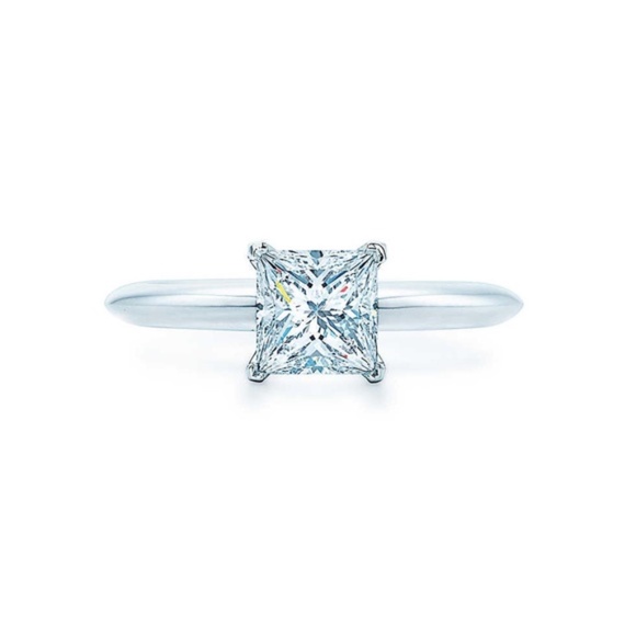 1-2Ct Princess Cut Solitaire Silver Ring VVS1 Lab Diamond - Picture 1 of 16
